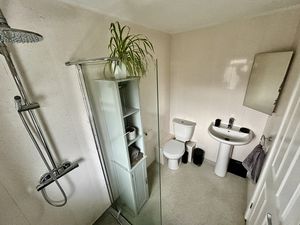 Photo 15- click for photo gallery